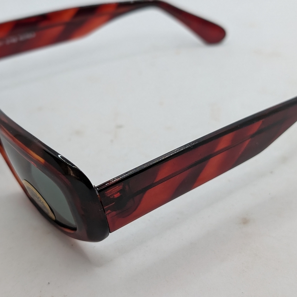 Tortoise Shell Sunglasses - Picture 5 of 8